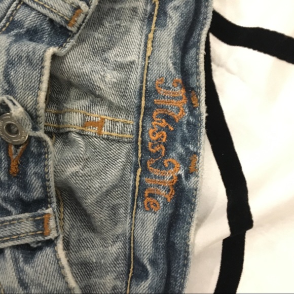 Miss Me color: Venice Jeans 26 Boot Cut - Picture 3 of 8